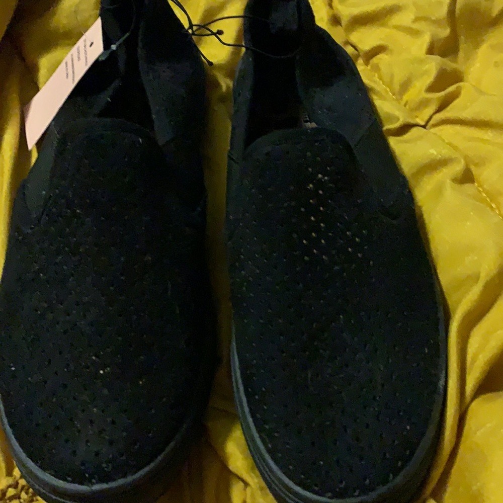 Brand new black canvas shoes size 8 NWT